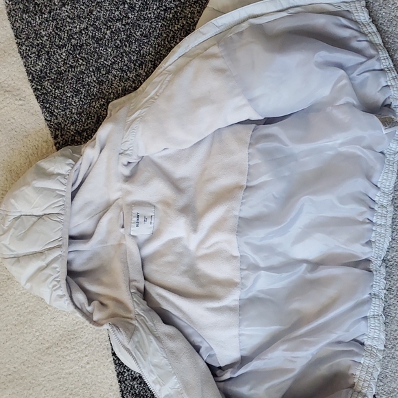 Old Navy kids puffer jacket - Picture 6 of 6